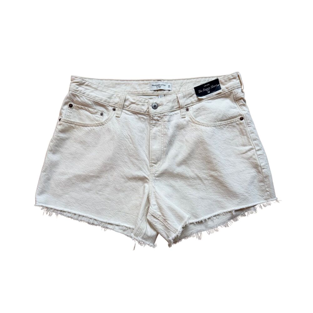 NWT Abercrombie The Baggy Short Low Rise Curve Love White Denim Cut Off 32